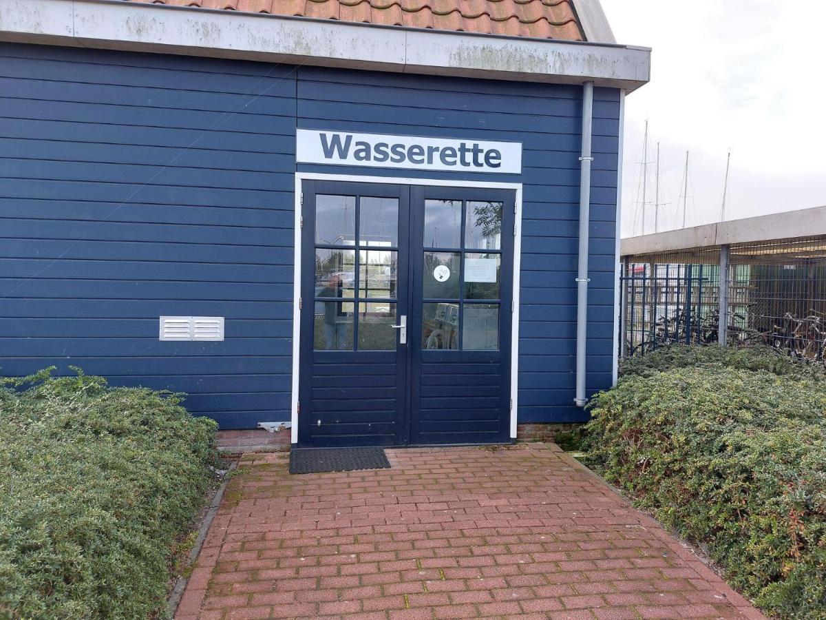 Luxury Houseboat In Volendam Marina Hotel Eksteriør billede