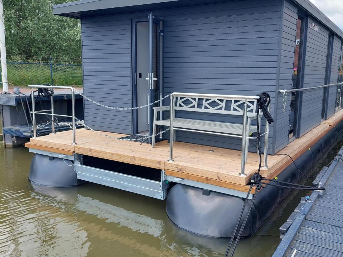 Luxury Houseboat In Volendam Marina Hotel Eksteriør billede