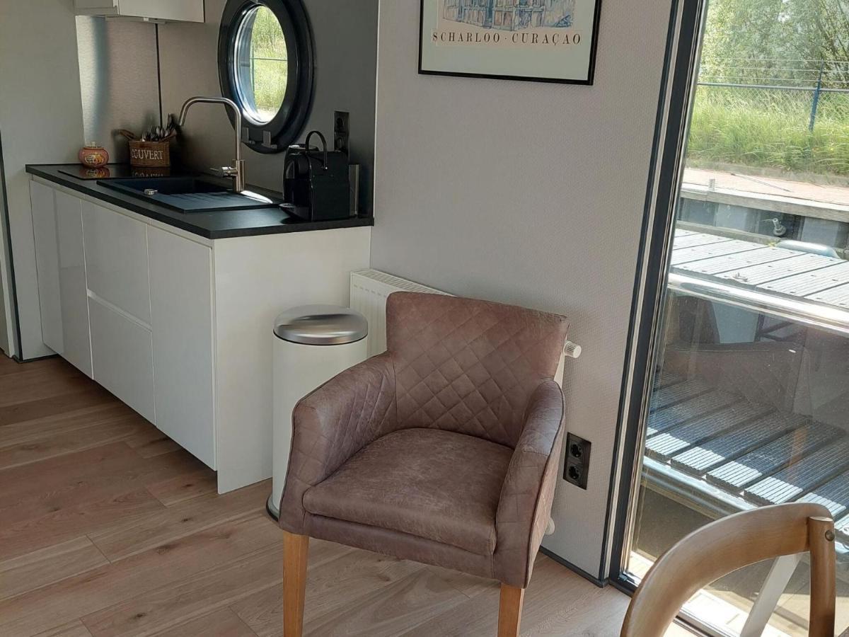 Luxury Houseboat In Volendam Marina Hotel Eksteriør billede